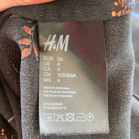 H&M Womens Black/Blue Floral Bohemian Loose/Relaxed Fit Dress, size 4, Retro - Picture 14 of 15